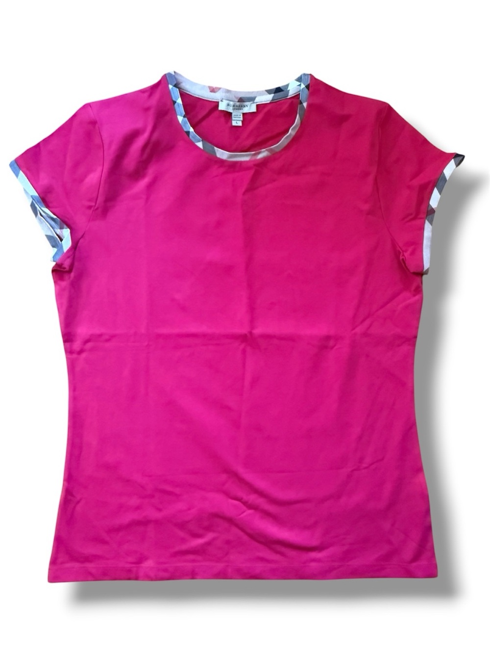 Burberry Deep Pink Short Sleeve Tee with Geometric Trim. Brand New.